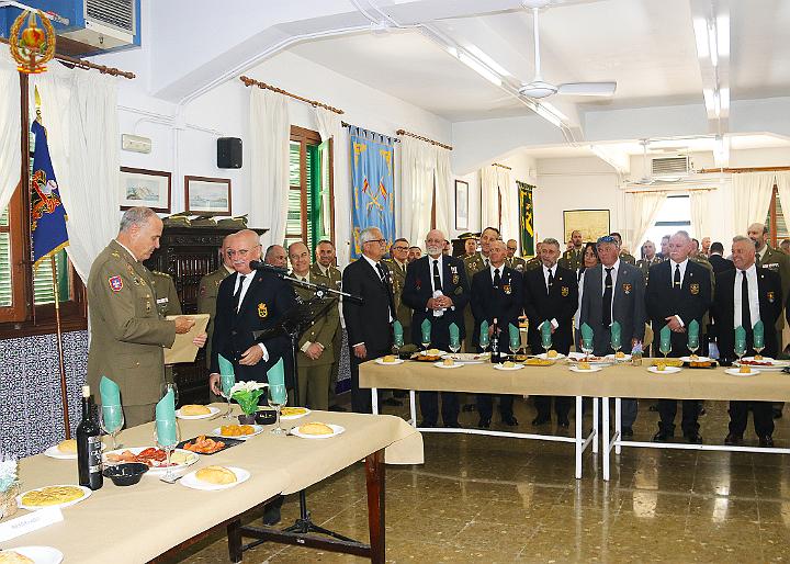 Homenaje a los Veteranos  (135).jpg